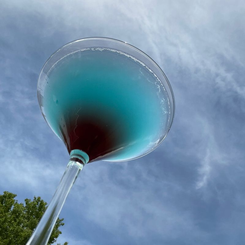 Nft Merchant's Blue Sea Martini