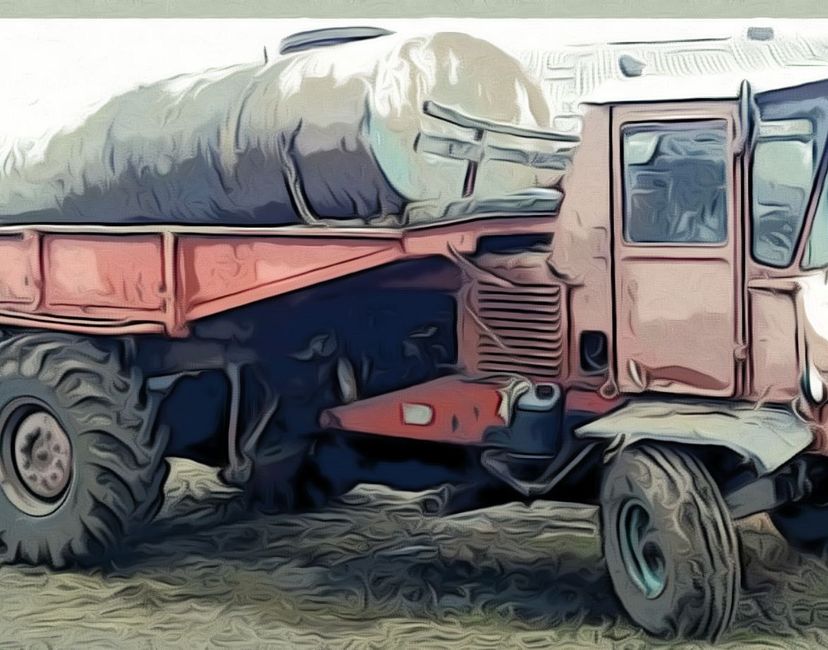 Nft Soviet tractor #16